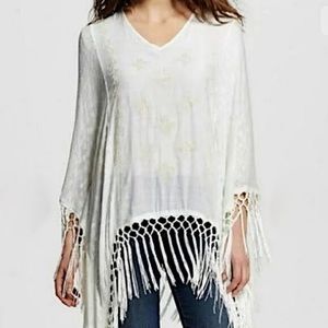 Knox Rose Marissa Fringe Poncho boho